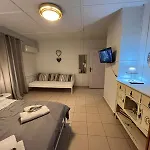 Сasa de vacaciones Cozy House In