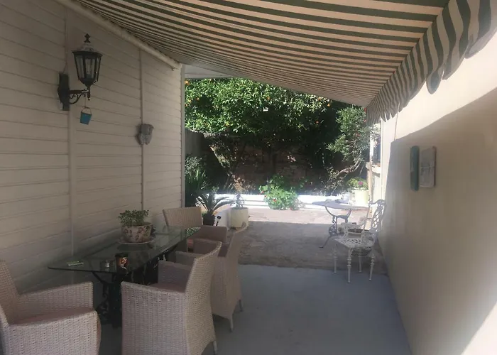 Hébergement de vacances Cozy House In *